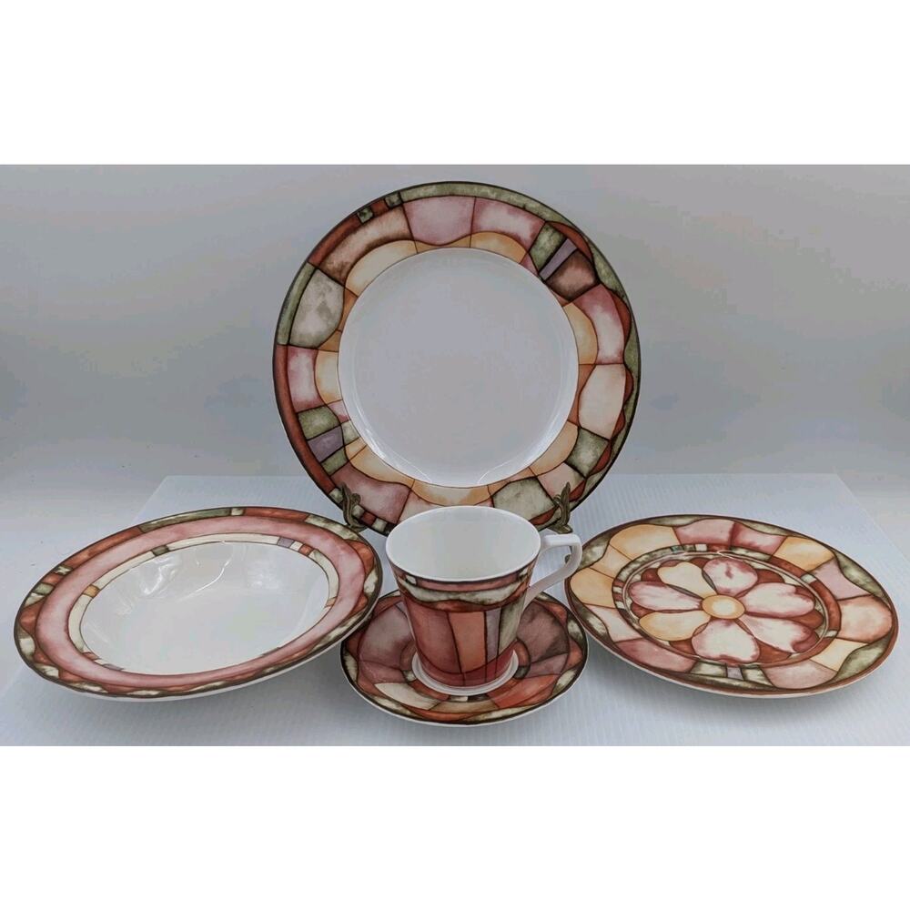 Sasaki Magnolia By Paula Zanger 5-Piece Place Setting Set - Excellent